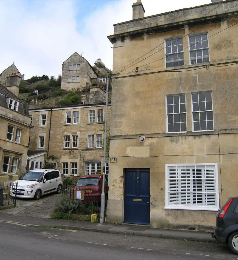 38 Newtown Guest House Bradford-On-Avon Екстериор снимка